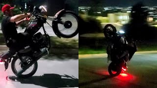 NOCHE DE TRUCOS EN MOTO [upl. by Clinton]