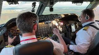 1987 Classic B747200F wonderful Cockpit Landing into Frankfurt AIRCLIPS [upl. by Diarmuid537]