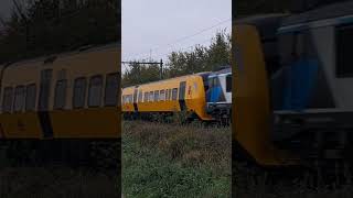 TCS locomotief met de DM90 buffel op sleep tijdens de overbrenging van Blerick naar Utrechr museum [upl. by Annoyik]