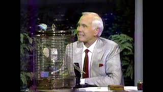 Watch Johnny Carson get humiliated by a quottalkingquot parakeet on The Tonight Show [upl. by Zoller]