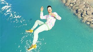 GTA 5 Water Fails  Ragdolls vol38 Euphoria physics [upl. by Atinal385]