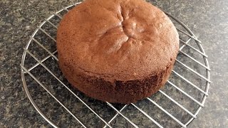 Recette de la génoise au chocolat [upl. by Ynahpets80]