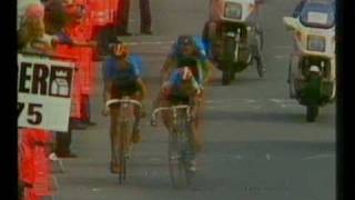 WK wielrennen Ronse 1988 laatste kilometer met val Criquelion [upl. by Rozalin]