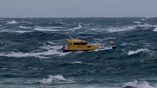 Its no easy job on a pilot boat working at Port Phillip Heads Point Lonsdale Victoria Australia [upl. by Shieh]