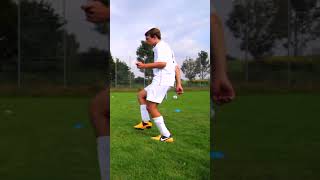 FußballTrainingseinheit zur Ballkontrolle Gladiator fußballtraining coaching techniktraining [upl. by Elmer]