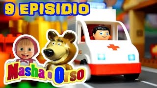 MASHA E ORSO EPISODIO 9  Masha cade mentre rincorre Orso va in ospedale ma non è nulla di grave [upl. by Enytsuj]