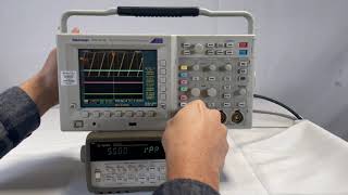 Tektronix TDS 3014 C Digital Phosphor Oscilloscope A 75343 [upl. by Acessej]