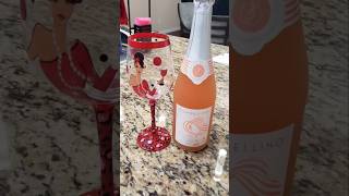 Giambellino Peach Bellini  New Wine Review 🍷 aldifinds wine [upl. by Lemaceon]