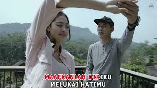 Dadali  Sesaat Isi Hatimu Music Video with Lyric [upl. by Muhcan]