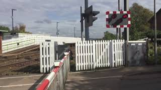 Aspley Guise Station Level Crossing Beds Saturday 23092017 [upl. by Eniroc508]