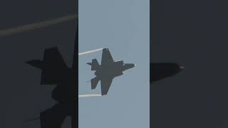 F35 Turn and burn usaf f35 f35lightning f35a turnandburn raflakenheath [upl. by Intirb359]