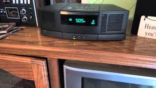 Demo of Bose Wave RadioCD Player Graphite Grey AWRC1G and AWACCP Pedestal [upl. by Braswell]