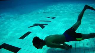 Cressi Gara 2000 HF Freediving Long Fin [upl. by Hsekar429]