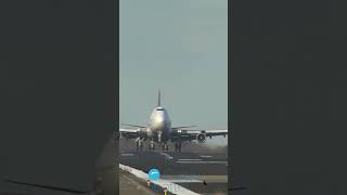 BOEING 747 CROSSWIND LANDING [upl. by Attaynik]