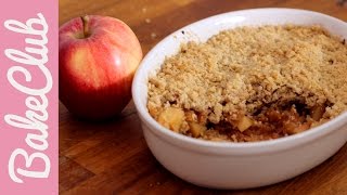 Apple Crumble Apfelkuchen  BakeClub [upl. by Ellene]