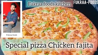 special pizza flavor fajita  chicken fajita pizza  full cheese loaded chicken Fukraa foods kitchen [upl. by Cohen983]