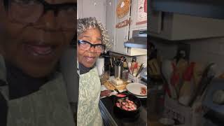 The Best Shrimp and Grits Recipe cookingwithdee weekendvibes [upl. by Inattyrb373]