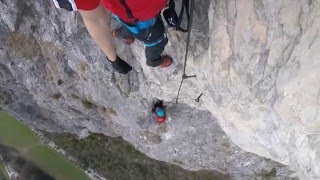 Absturz Kaiser Max Klettersteig  Via Ferrata  Climbing Fall  Martinswand [upl. by Burrton254]