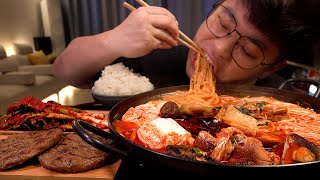 해물 고등어 순두부 짬뽕 다 넣어봤다 맛있다 대박 레전드 먹방 spicy haemul jjamppong mukbang Legend koreanfood eatingshow asmr [upl. by Ecinahc]