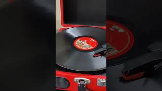 Jeewan Been Madhur Na BajequotSTREET SINGERquot1938 KLSAIGALS CLASSIC AT 78 RPM SHELLAC RECORD [upl. by Atal]