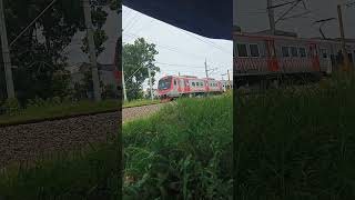 Krl Jogja Solo palur youtubeshorts keretaapi palangperlintasankeretaapiindonesia railfans pjl [upl. by Eliezer407]