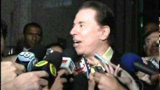 SILVIO SANTOS VENDE O BANCO  JORNAL DA GLOBO E JORNAL DO SBT  31012011 [upl. by Suriaj]