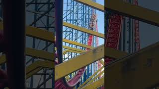 Awesome Airtime  Superman the Ride Six Flags New England  Agawam Massachusetts  Intamin [upl. by Bobby]