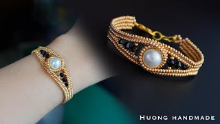 Twisted herringbone beaded bracelet How to make pearl bracelet Beading tutorial [upl. by Petersen]