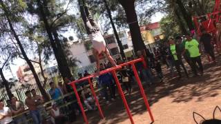 Poncho en barras paralelas torneo velódromo 2017  De regreso [upl. by Nahguav50]