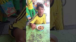 Fariz bagi kk farel bakso ya shorts [upl. by Baalman]