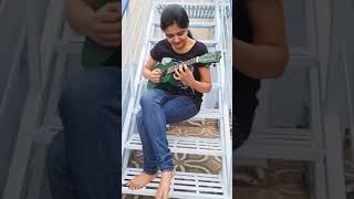 Mundhinam Paarthane  ukulele  Vaaranam Aayiram ukulelecover harrisjayaraj suriya [upl. by Bullion]