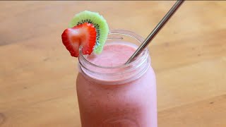 4 ingredient Strawberry Kiwi Smoothie  SweetTreats [upl. by Ailalue543]