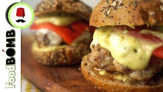 98 Kipburger maken op zn Italiaans  Pestomayonaise Mozzarella en Geroosterde Paprika  Foodbomb [upl. by Courtland]