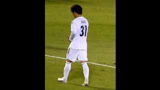 江坂任 選手 ハーフタイムでロッカールームに引き上げる [upl. by Oiralednac62]