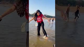 beach foodie funny comedy priyalkukreja beach pe khaya burf ka gola [upl. by Mosby569]