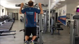 How to use the assisted chin up machine [upl. by Dyan]