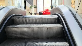 Poland Olsztyn Aura Centrum Olsztyna shopping mall 1X escalator [upl. by Derte176]