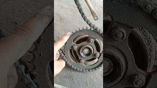 Chain sprocket problem solve chain ko lubricate karoyoutube short [upl. by Aihtiekal287]