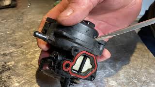 Common problem with plastic carburetor Briggs amp Stratton engine [upl. by Dine272]