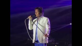 Roberto Carlos  Sereia Trecho  Ao Vivo em SantosSP  09062017 [upl. by Nosreme]