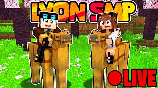 TROVO IL CAMMELLO SU MINECRAFT VANILLA Lyon SMP 2 [upl. by Anaytat]