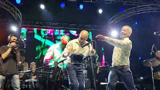 Coro MiyareManolito Rodriguez y el nuevo Apollo Sound en Medellin hermandadsalsera [upl. by Anead427]