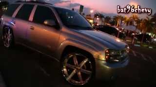 Silver Chevy Trail Blazer SS on 26quot Kartier Forged Wheels  1080p HD [upl. by Friedberg]