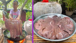 Country girl cook pork liver with coutry style  Yummy pork liver cooking  Country chefs [upl. by Juta625]