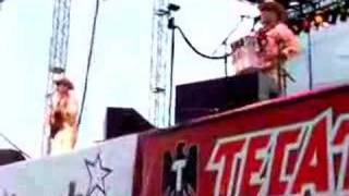 Los Tucanes de Tijuana  La Chona Live [upl. by Geordie198]