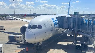 Air Europa Boeing 7878 Dreamliner despegando del aeropuerto de Madrid Barajas [upl. by Kenay626]