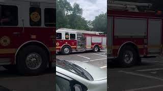 PFD squrt 70 responding philadelphia firefighter firetruck responding [upl. by Airamahs435]