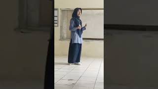 juara satu lomba pidato bahasa inggris tingkat kecamatan siswa mtsch [upl. by Eylatan]