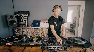 Three Decks 90s Techno Groove Vinyl Set  Joris Voorn [upl. by Undry468]