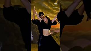 Shahrukh khan Madhuri dixit viralshort viralvideo like subscribekaren please [upl. by Nnateragram]